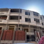 شقة للبيع فى بيت الوطن القديم على الخدمات وصلاح سالم ارضى وبدروم